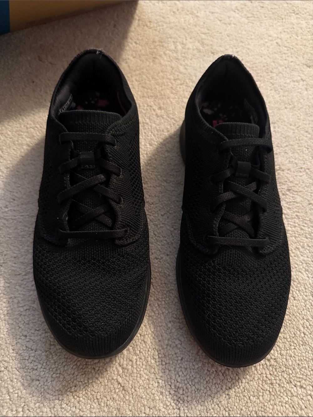 Skechers Women's Black Knit Sneakers
